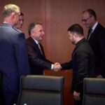 Ucraina, oggi nuovo vertice a Berlino. Witkoff: Molti progressi con Zelensky