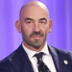 Acqua frizzante e caffè, il mix aiuta a dimagrire: il consiglio di Bassetti