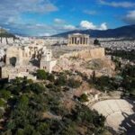 Grecia, voli sospesi in tutto il Paese per guasto a sistema di controllo