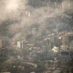 Venezuela, media: forti esplosioni a Caracas, avvertito anche sorvolo di aerei