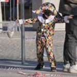 Carnevale, attenzione ai pericoli per i bambini: dalle maschere alle stelle filanti