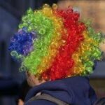 Carnevale, dalle maschere alle parrucche: non sicuri o contraffatti, sequestrati oltre 500mila prodo...
