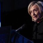 Caso Epstein, Hillary Clinton accusa l'amministrazione Trump di insabbiamento