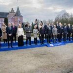 Dal summit nel castello gli obiettivi dei leader Ue per l'economia, roadmap a marzo