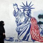 Iran, Trump boccia i negoziati: Non sono contento. Attacco più vicino, i segnali