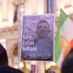 Iran, il legale di Erfan Soltani: E' stato rilasciato su cauzione