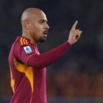 Malen steso da Dossena in contropiede, Gasperini chiede rosso: proteste in Roma-Cagliari