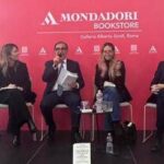 Meloni cresce perché riconosciuta come figlia del popolo, Bocchino presenta libro sulla premier a ...