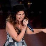 Sanremo 2026, Cristina D'Avena chi è: la cover con le Bambole di Pezza