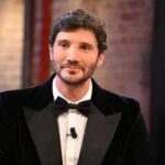 Ascolti tv, doppia vittoria per De Martino con 'Step' e 'Affari tuoi'