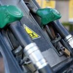 Carburanti, arrivano i ribassi su benzina e gasolio: i prezzi di oggi