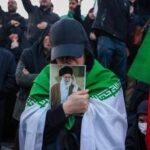Iran, Teheran conferma morte Khamenei. Nuove esplosioni a Dubai, Doha e Manama