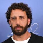 Oscar 2026, attore palestinese Motaz Malhees non ci sarà: Non mi è permesso entrare negli Stati Uni...