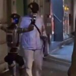 Robot 'stalker' segue e molesta donna di 70 anni a Macau: l'episodio diventa virale