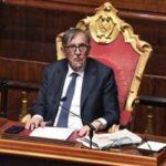 25 aprile, La Russa: Rifarei l'omaggio ai partigiani e ai caduti della Repubblica di Salò