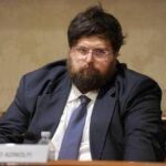 Adinolfi denuncia 'Le Iene': Contro di me agguati ad personam