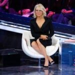 Amici, oggi sabato 11 aprile: gli ospiti e le anticipazioni