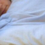 Apnea ostruttiva del sonno, rischi per il cuore si moltiplicano: sintomi