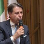 Conte annulla appuntamenti: Devo sottopormi a intervento chirurgico