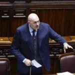 Iran, Crosetto: Il rischio di questo conflitto è la follia