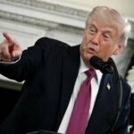 Iran-Usa, Trump cancella missione negoziatori in Pakistan: A Teheran non si sa chi comanda