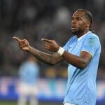 Lazio-Parma, proteste gialloblù per rigore non concesso dopo tocco di mano di Tavares. Cos'è success...