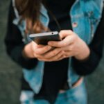 Social vietati agli under 15, la svolta della Grecia: Serve una maggiore età digitale in Ue