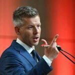 Ungheria, Magyar al lavoro per evitare il ritorno di Orban: Solo due mandati per il premier
