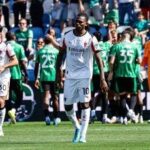 Milan, tifosi in rivolta dopo sconfitta con Sassuolo: Imbarazzanti