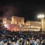 Scudetto Inter, da Amadeus a Tananai: chi c'era alla festa in piazza Duomo